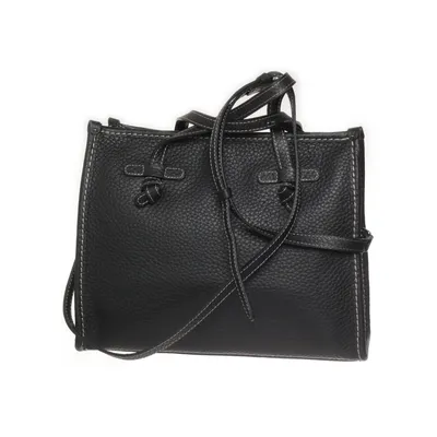 Axelremsväska (Svart) från Gianni Chiarini Skinn