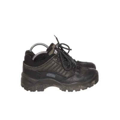 Promenadskor (Svart) från Graninge