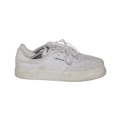 Chaussures en toile (Blanc) de Adidas Skateboarding