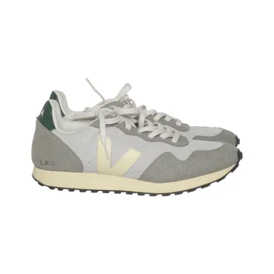 Baskets (Gris, Blanc, Vert) de Veja