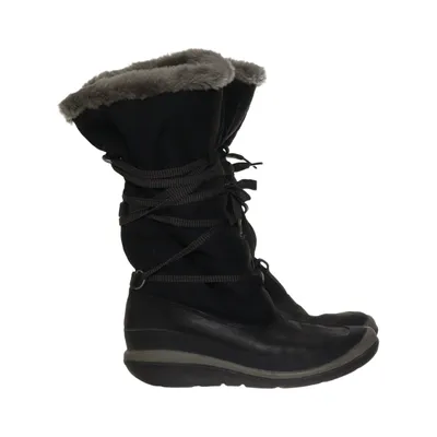 Boots (Black, Gray) from Timberland