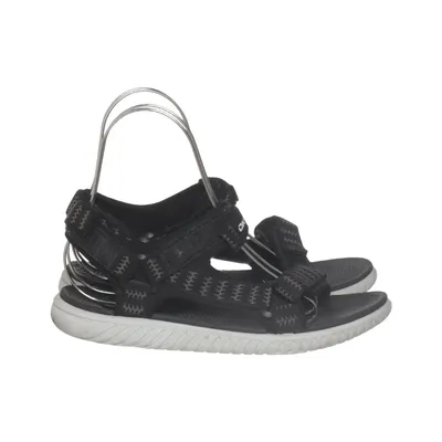 Sandals (Black) from Okaki Polyurethane