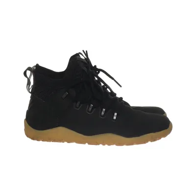 Barefoot shoes (Magna Forest Esc) from Vivobarefoot