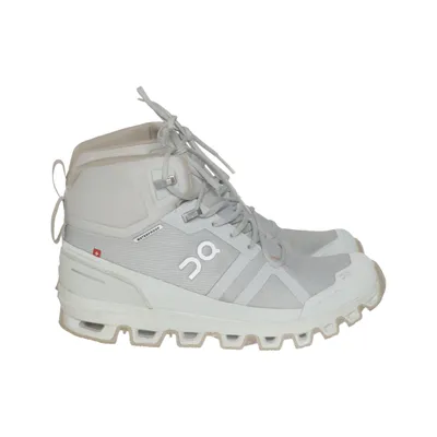 Hiking boots (Gray) from O.N