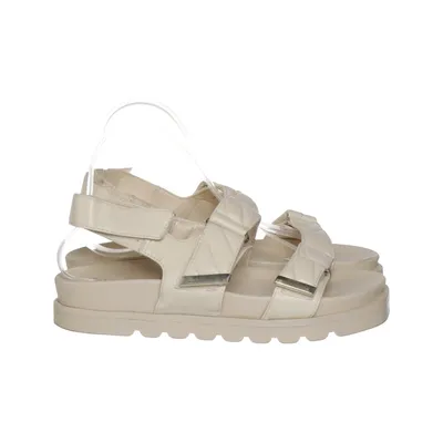 Sandaler (Beige) från Stradivarius