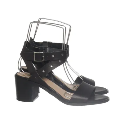 Sandales à talons hauts (Noir) de Omoda