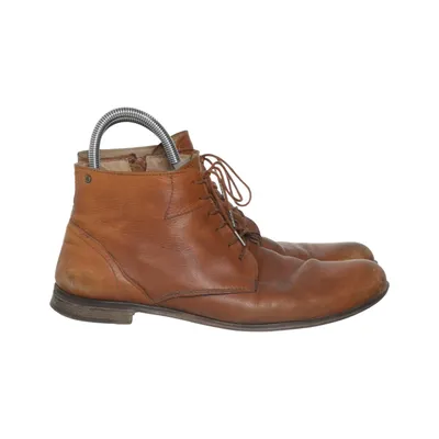 Bottes à lacets (Marron) de Sneaky Steve
