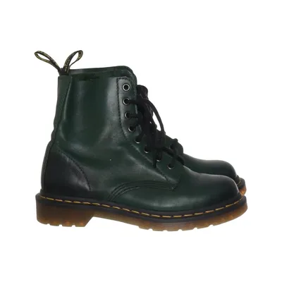 Nauhalliset saappaat (1460 Pascal) kohteesta Dr. Martens Polyuretaani