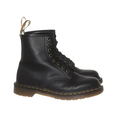 Bottes à lacets (14045) de Dr. Martens