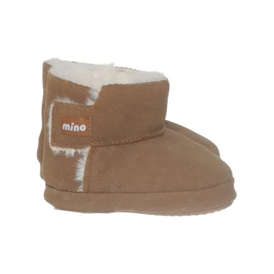Enkellaarzen (SHOES-EU-24) van Mino
