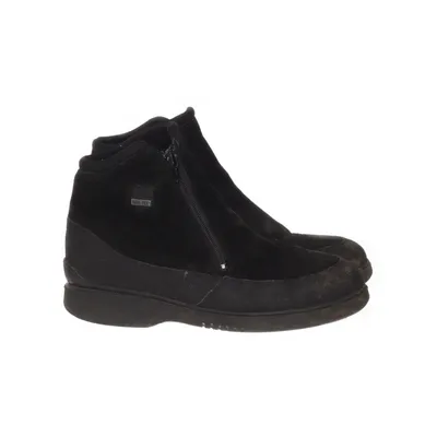 Ankle boots (Black) from Pomarfin