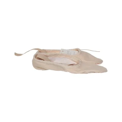 Ballet shoes (Pro 1C) from Sansha Leather