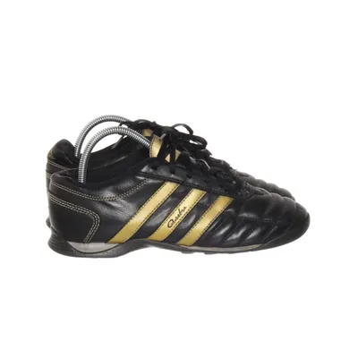 Sneakers (Questra) van Adidas