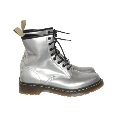 Snørestøvler (1460 VEGAN) fra Dr. Martens