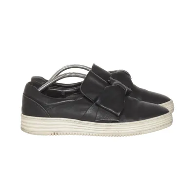 Slip-ons (Sort) fra Bullboxer