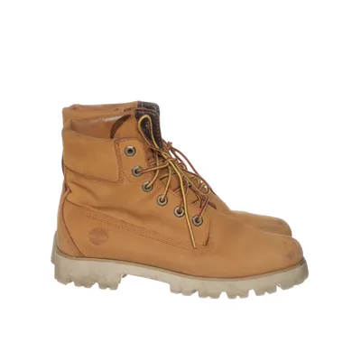 Laced boots (Brown) from Timberland