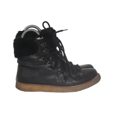 Curling boots (Black) from Angulus