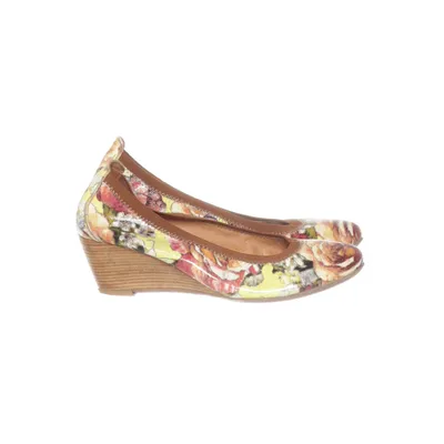 Wedges (Beige, Multicolored) from Hispanitas