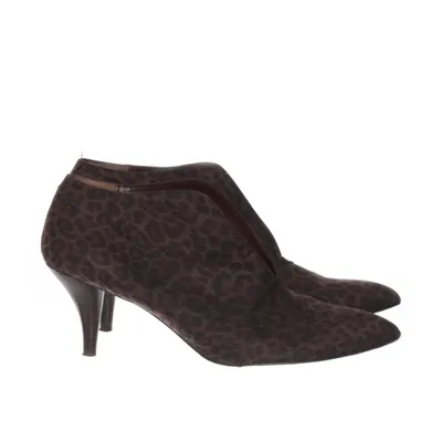 High heels (Brown, Black) from Beverly Feldman