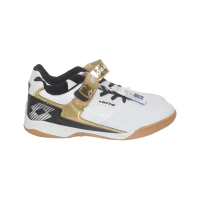 Football shoes (White, Gold, Black) from Lotto