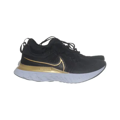 Löparskor (Infinity Flyknit) från Nike