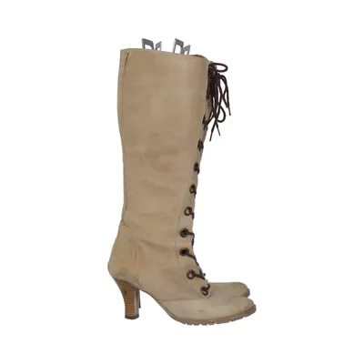 Boots (Beige) from Ten Points
