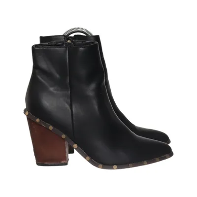 Heeled boots (9126-1) from Vices