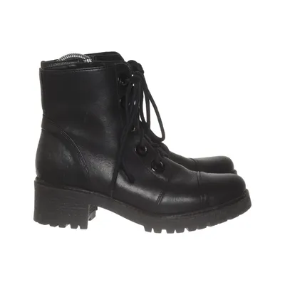 Bottes à lacets (Noir) de Sacha Essentials