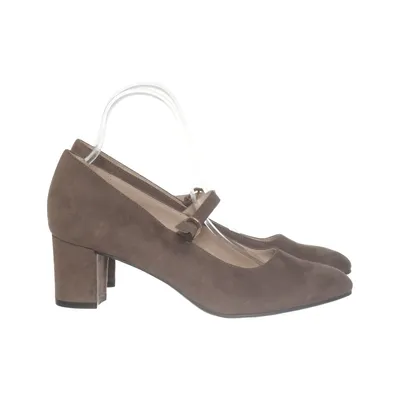 Pumps (Brown) from Graceland