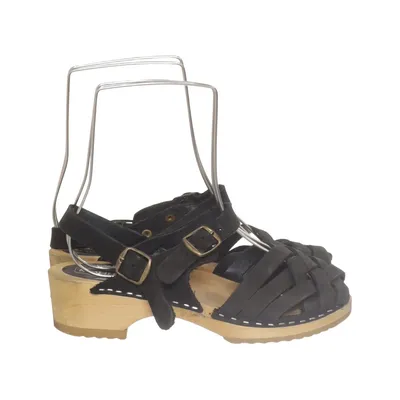 Sabots (Noir) de Moheda Cuir