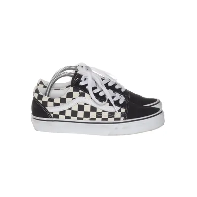 Canvas shoes (Black, White) from Vans