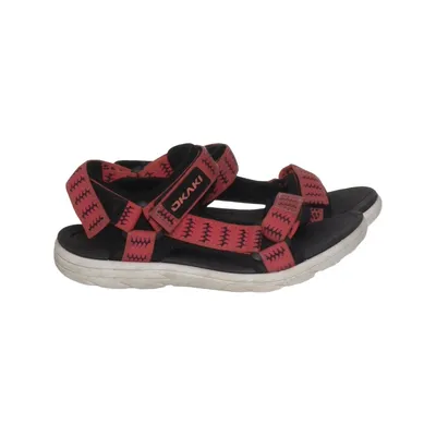 Sandals (Black, Red) from Okaki