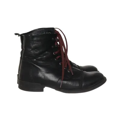 Laced boots (Black) from Ten Points