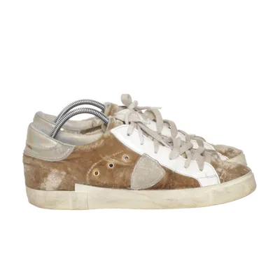 Sneakers (MODEL 40) från Philippe Model