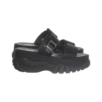 Slip-ins (Black) from Johnny Bulls