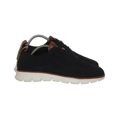 Trainers (Breeze) from Breeze