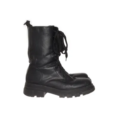 Kängor (Svart) från Bluebox