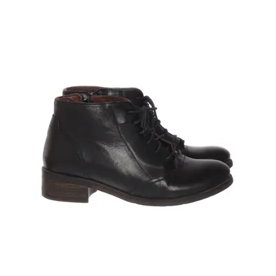 Laced boots (Black) from Brako