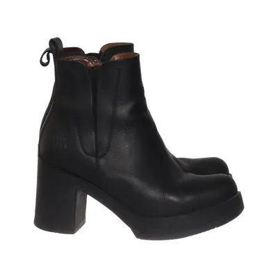 Heeled boots (Black) from Urban Project