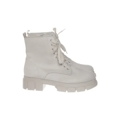 Laced boots (Beige) from Oxmox