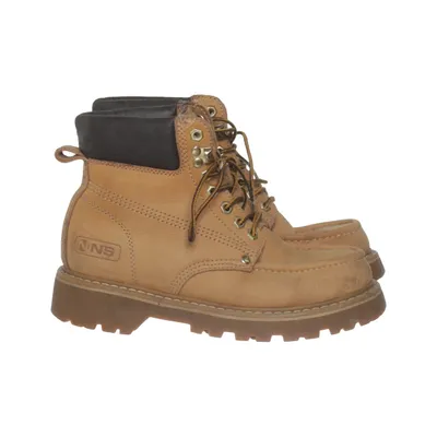 Laced boots (Brown) from Northbrook Sports Leather