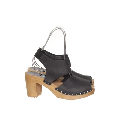 Träskor (Grå) från Swedish Clogs Skinn