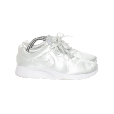 Sneakers (Lab Wmns Roshe Two Lx) från Nike