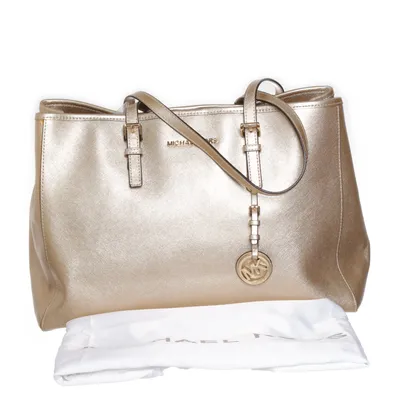 Handväska (Jet Set Travel) från Michael Kors