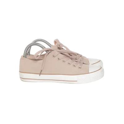 Sneakers (Pink, White) from Atmosphere