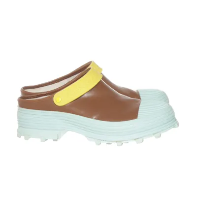 Slip-ins (Brun, Turkos, Gul) från Camper