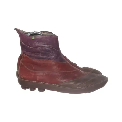 Bottines (Violet, Rouge, Marron) de El Naturalista