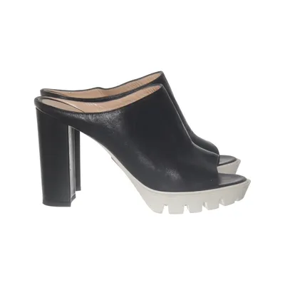 Muiltjes (SHOES-EU-36) van Andrea Puccini