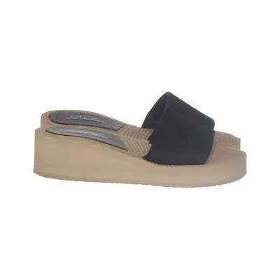 Slip-ins (Svart, Beige) från Diaberr