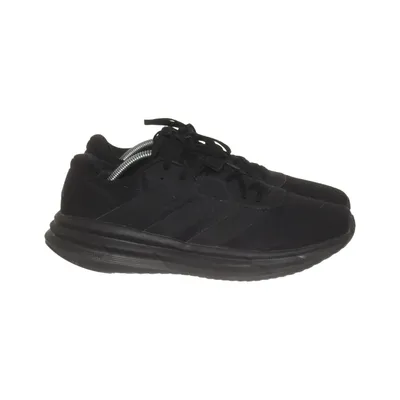 Trainers (Black) from Adidas